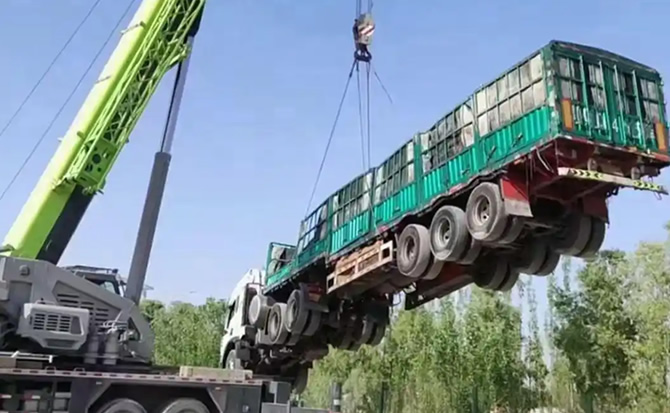 二道江区道路脱困救援案例